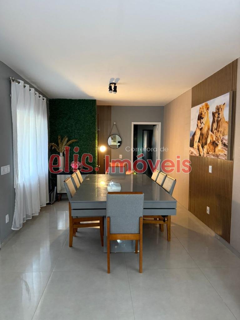 CASA 04 DORMITÓRIOS