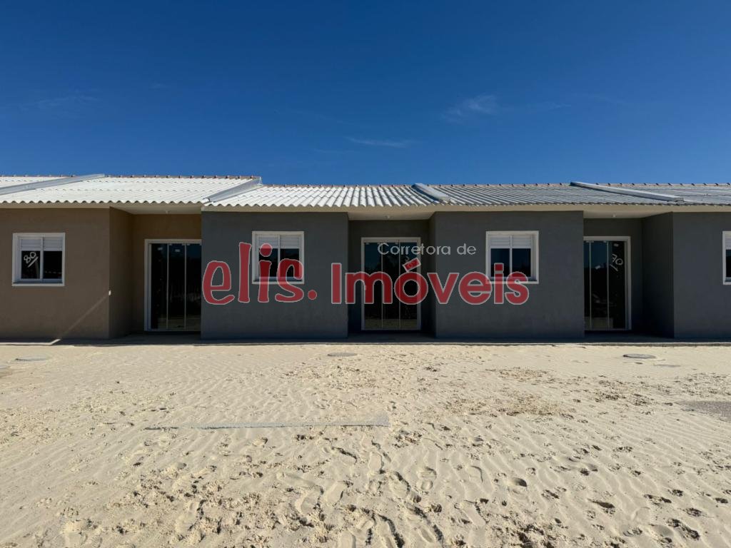 CASA 02 DORMITÓRIOS