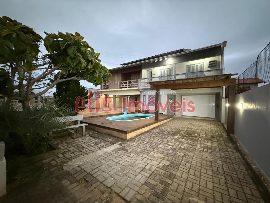 DUPLEX 04 DORMITÓRIOS