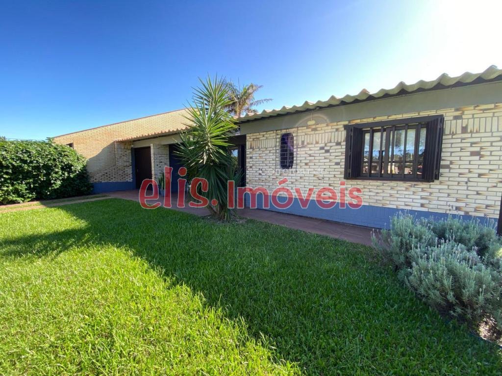 CASA 04 DORMITÓRIOS