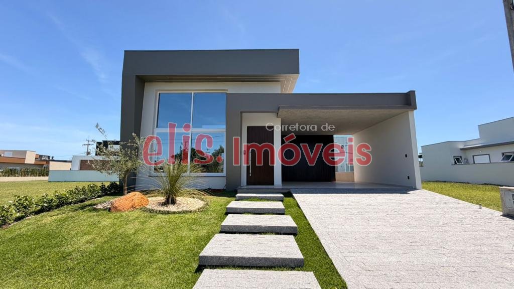 CASA 03 DORMITÓRIOS
